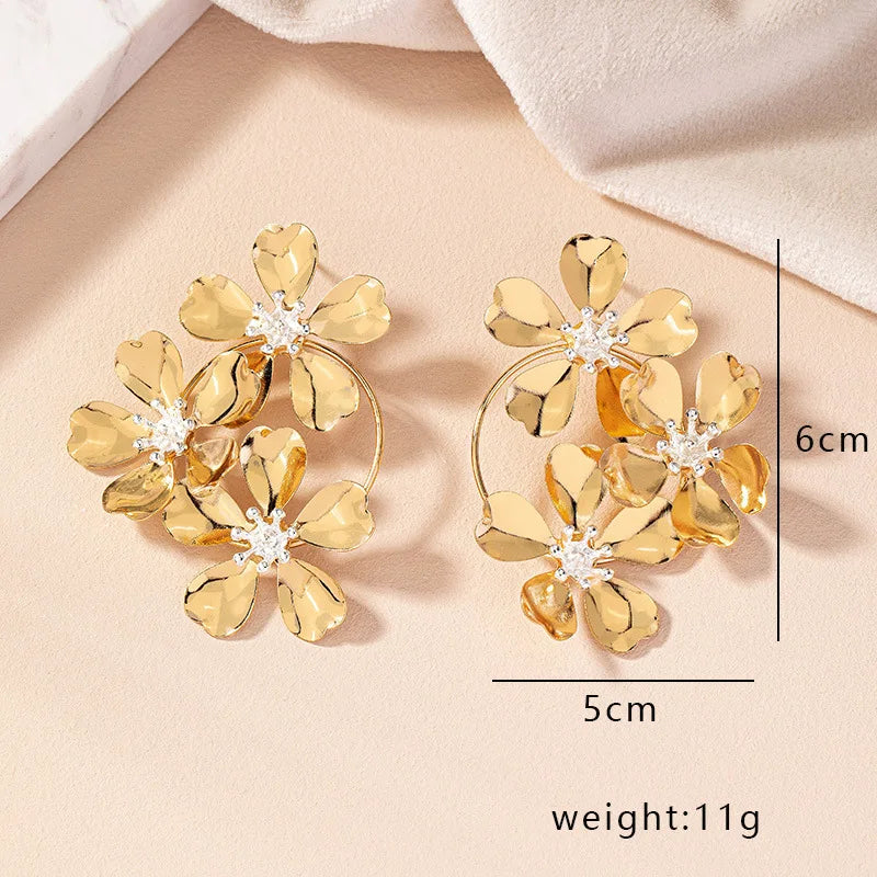 Bohemian Dangle Earrings Female Romantic Three Camellia Flower Korean Earrings for Women Luxury Designer Fashion Jewelry