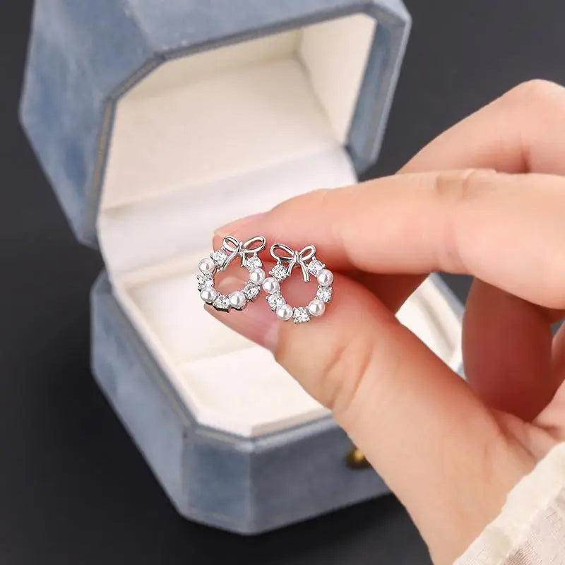 Fashion Lmitation Pearl Crystal Bow Stud Earring For Women Girl Fashion Cute Loreanearrings Party Trending Jewelry Wholesale