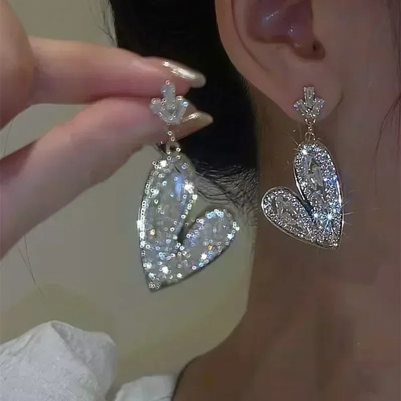Fashion Korean Women Retro Drip Glaze Red Flower Earrings Women for Delicate Earrings Luxury Couple Engagement Jewelry Gift